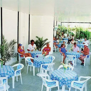 Ozka Otel Kuşadası